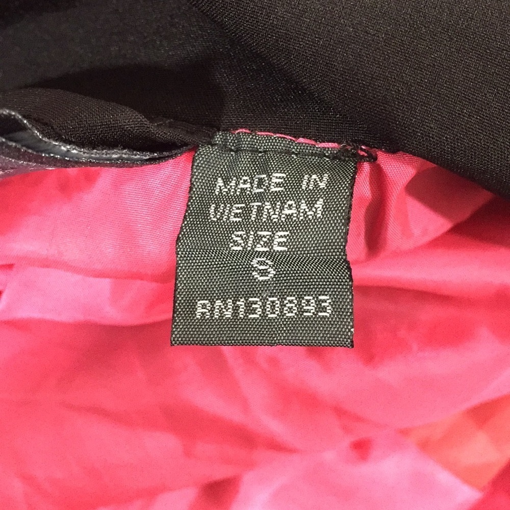 New Balance Women’s Running Jacket size Small - Picture 8 of 10